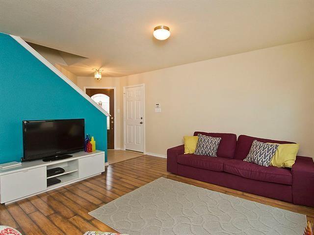 Foto del edificio - 340 Housefinch Loop