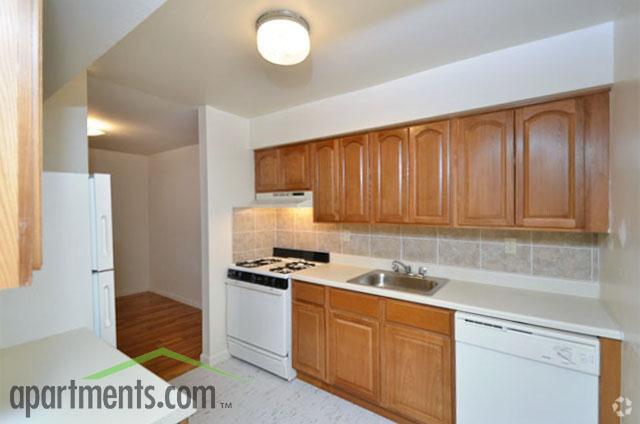 MillBrook Village North Rentals - Edison, NJ | Apartments.com MillBrook Village North Rentals - Edison, NJ | Apartments.com