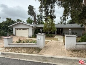 Building Photo - 22320 Quinta Rd