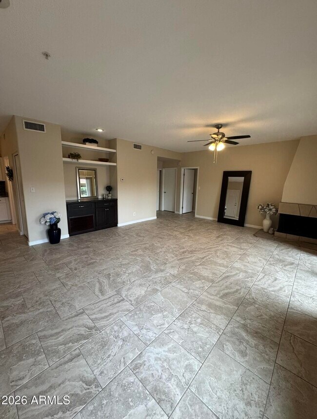 Foto del edificio - 11333 N 92nd St