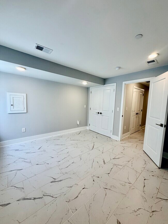 Foto del edificio - 1302 N Marshall St