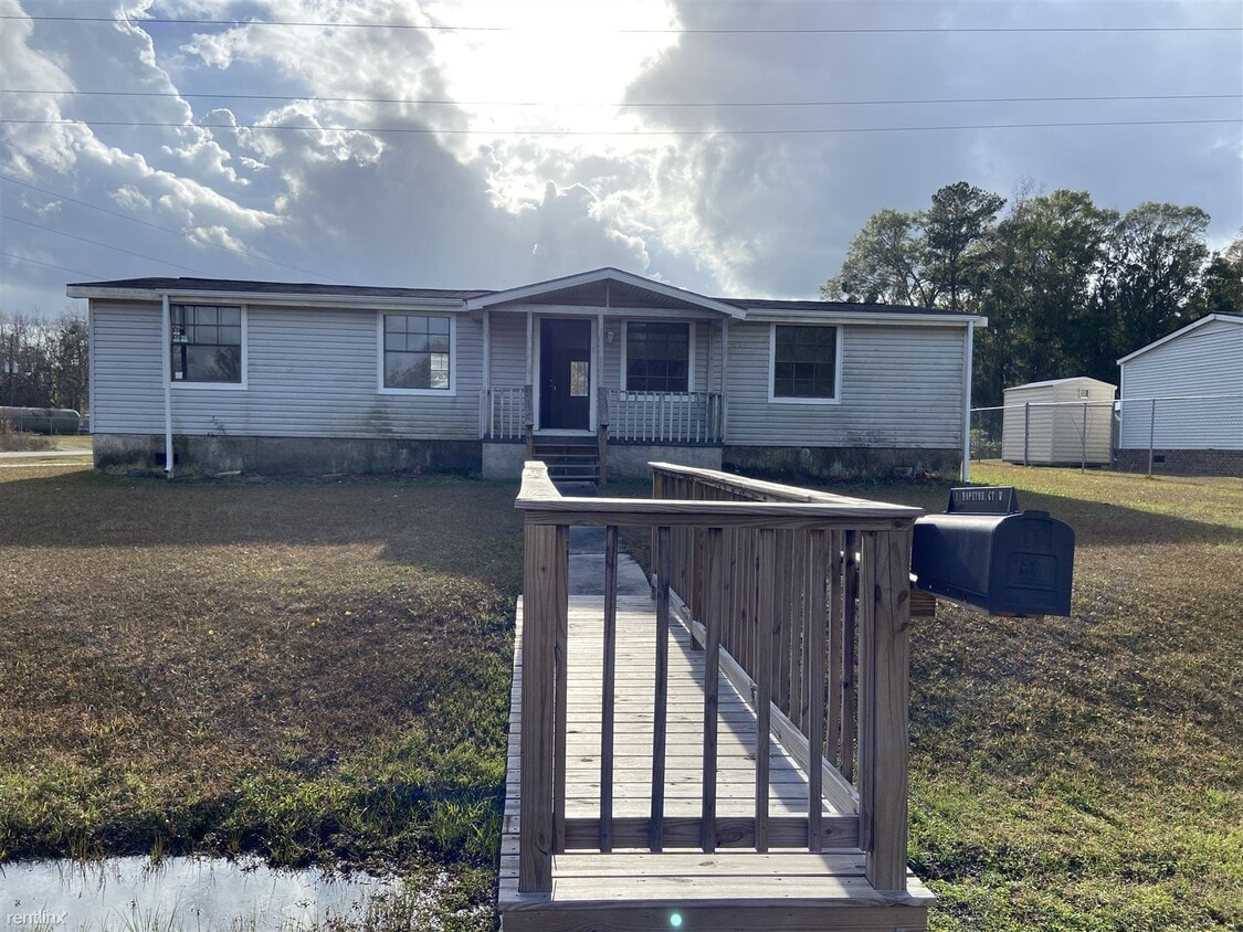 Primary Photo - 3 br, 2 bath Mobile Home - 1 West Hopeton ...