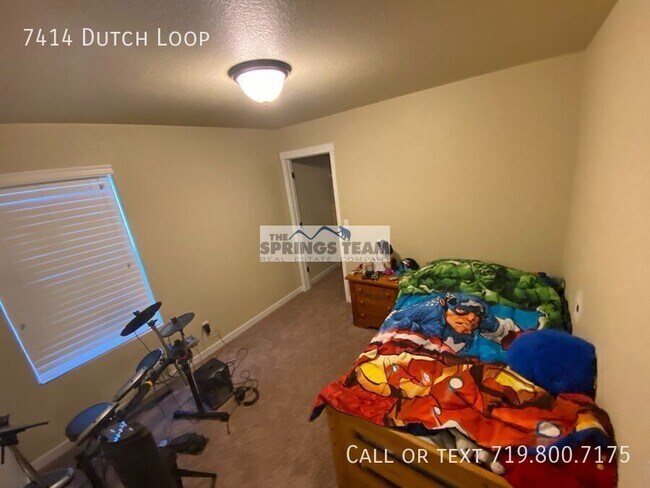 Foto del edificio - 7414 Dutch Loop