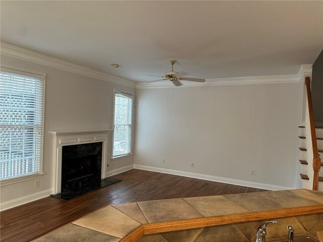 Foto del edificio - 1296 Dunwoody Cove