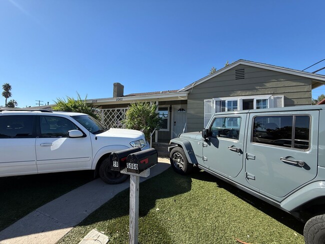 Foto del edificio - 7BD/4BA w/ Driveway Parking and Backyard!