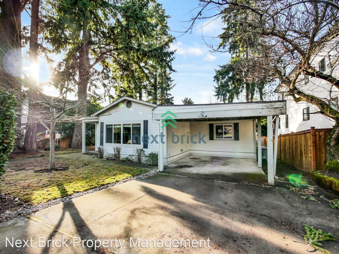 Primary Photo - 3 br, 2 bath House - 9007 116th Ave NE