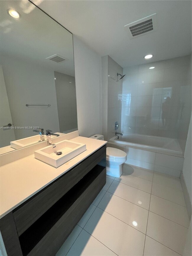 Photo - 1100 S Miami Ave Apartment