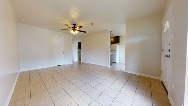 Building Photo - 814 Concho Pl