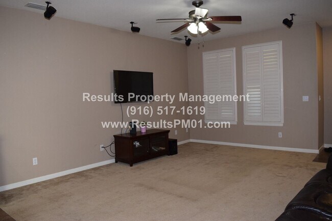 Building Photo - 3 br, 2 bath House - 2905 Market St