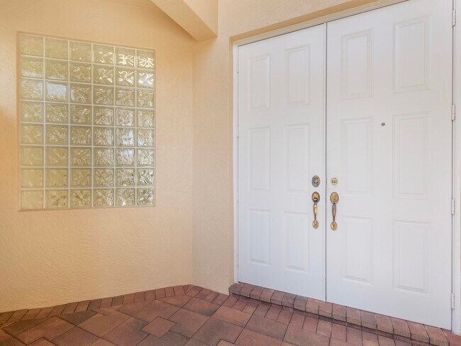 Foto del edificio - 5279 Brookview Dr