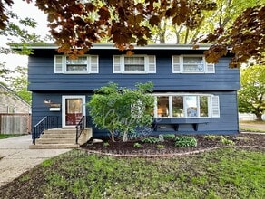 Building Photo - 7500 Aldrich Ave S