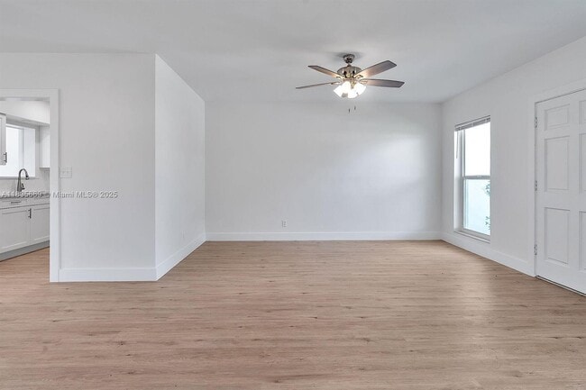 Foto del edificio - 1751 12th Ct N