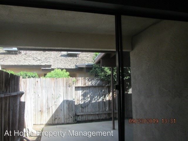 Building Photo - 7400 Stockdale Hwy
