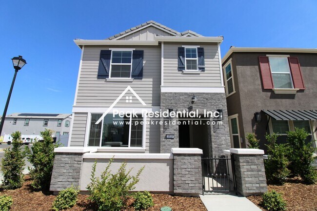 Foto del edificio - Brand New 3bd/2.5ba West Sacramento Home with 2 Car Garage!