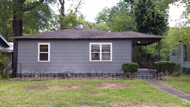 Building Photo - 8017 6th Ave N