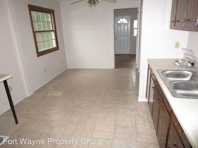 Foto del edificio - 1221 3rd St