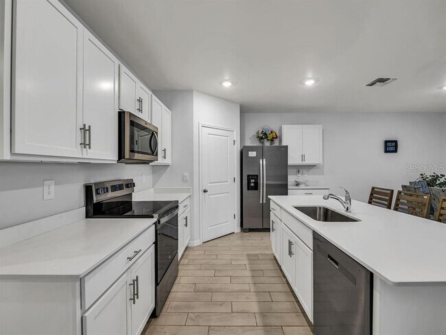 Building Photo - 1048 Adalia Terrace