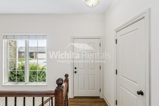 Foto del edificio - 11712-11714 Crestwood