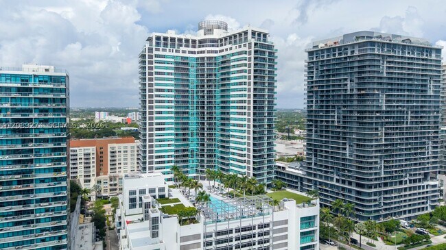 Foto del edificio - 3301 NE 1st Ave