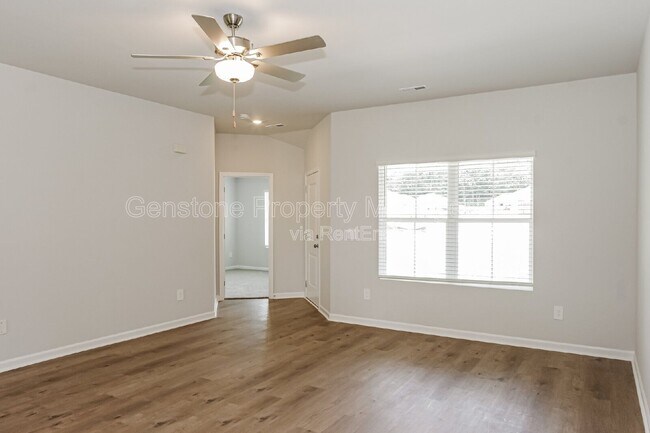 Building Photo - 306 Spanish Moss Ct