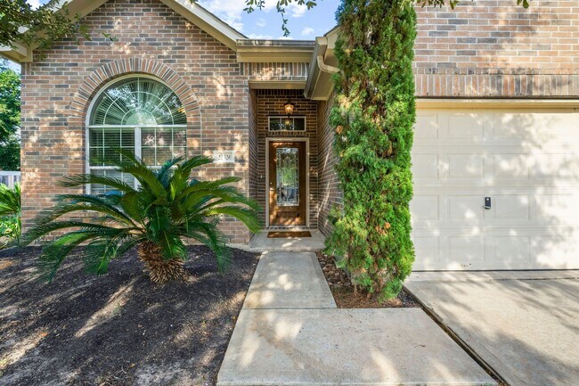 Building Photo - 22326 E Daniel Oak Cir
