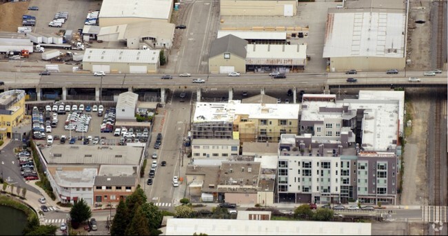 Foto aérea - The Lofts at 2013 Second Street