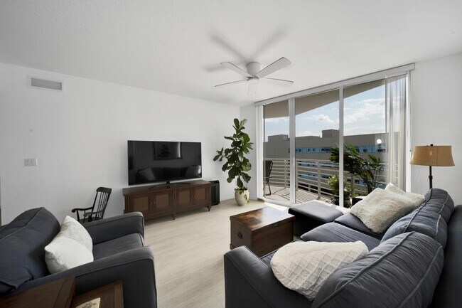 Foto del edificio - 1551 N Flagler Dr
