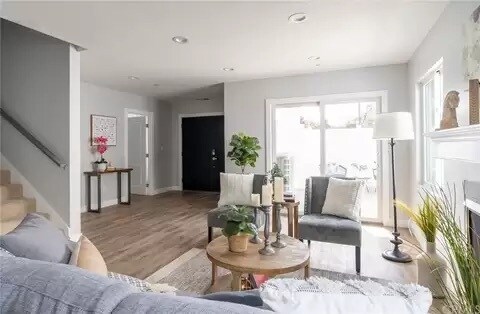 Living/great room - 3219 W 190th St