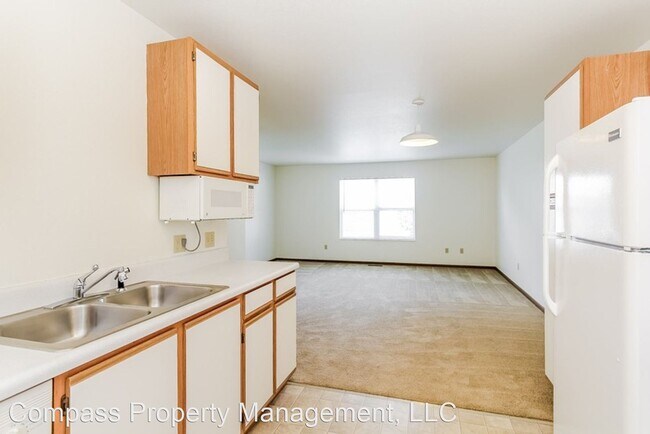 Building Photo - 4477 Lake Michigan Dr