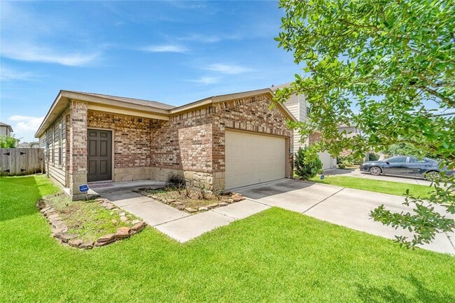 Building Photo - 4423 Champions Landing Dr