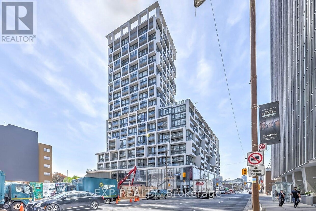 Photo principale - 5-3115 Soudan Ave