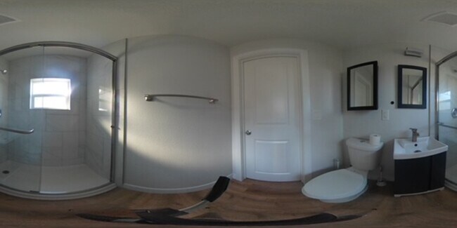 Foto del edificio - Cozy 1 bedroom, 1 bath unit in the Historic Wells District!