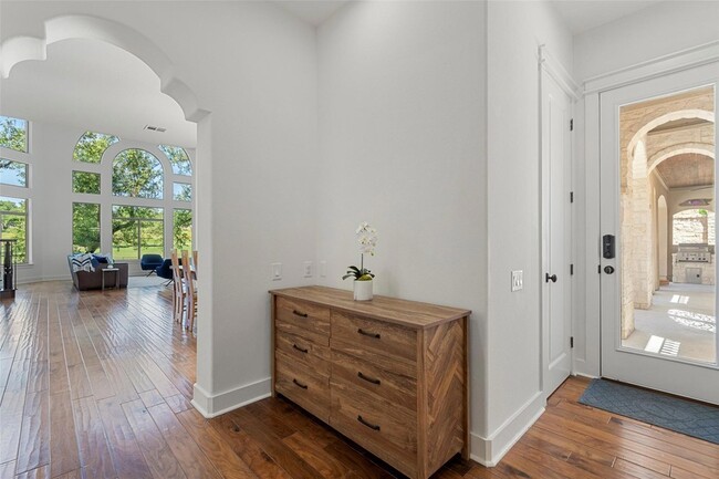 Building Photo - 64 Tiburon Drive