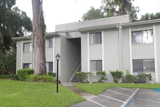 Building Photo - 306 Palm Coast Pkwy NE