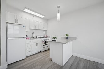 Building Photo - YONO