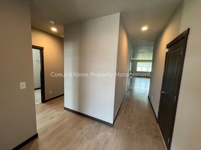 Foto del edificio - 3 bed house in Woodbridge