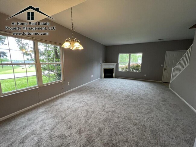 Building Photo - 1012 Boulder Court