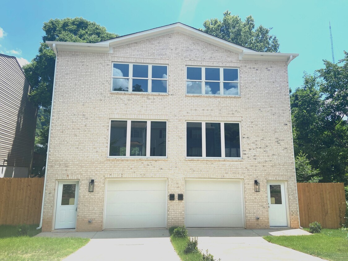 Foto principal - 1719 13th Ct S