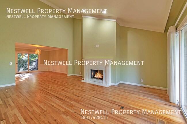 Foto del edificio - Amazing 4-bed Townhome in Salt Lake City