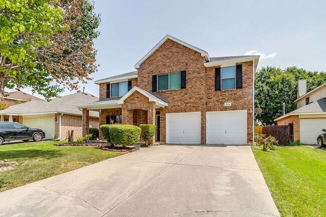 Photo - 2875 Grandview Dr House