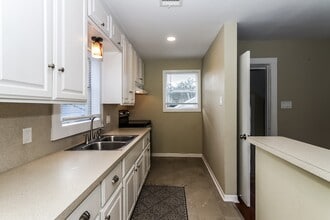 Building Photo - 4715 Avenue P 1/2