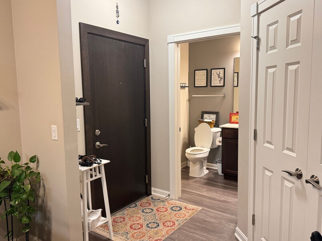 Foto principal - Comfortable Condo in Swan Creek