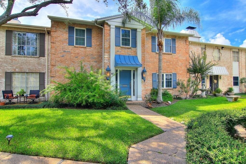Foto principal - 3535 Santa Fe St