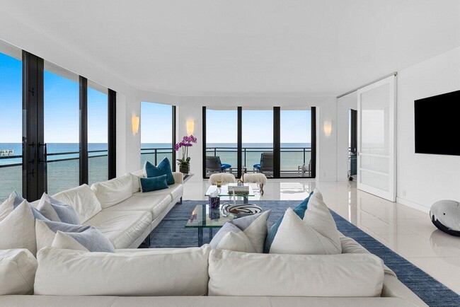 Foto del edificio - 3100 S Ocean Blvd