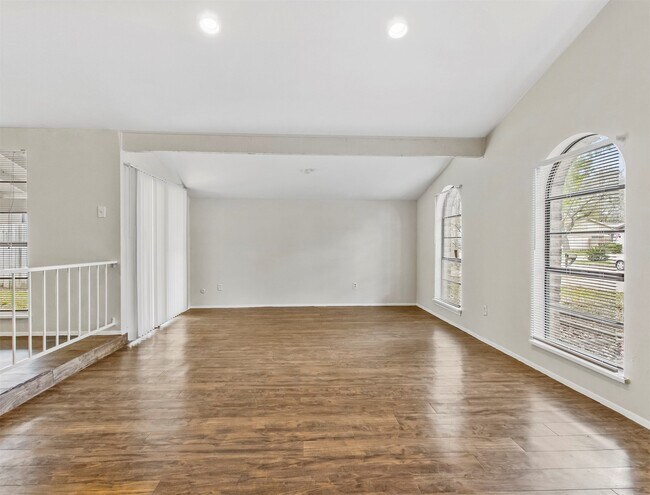 Foto del edificio - 5510 Dunnethead Dr