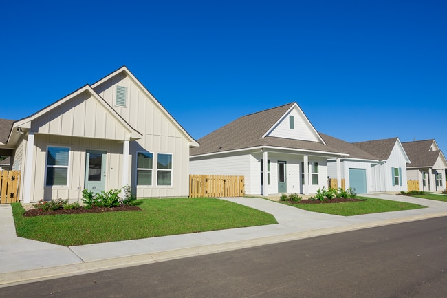 Building Photo - Cypress Point Cottages