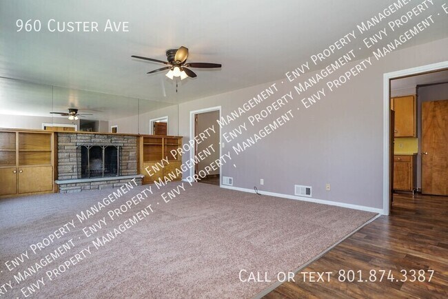 Foto del edificio - 960 Custer Ave
