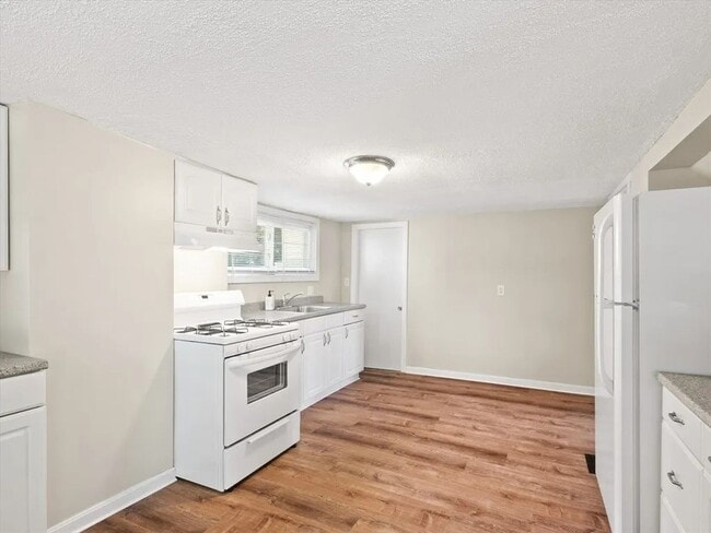 Building Photo - 27-29 Kilby St