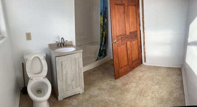 Foto del edificio - 2018 E 7th St