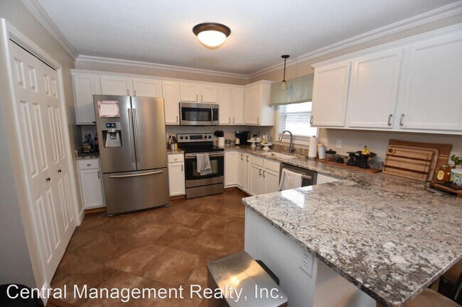 Building Photo - 5 br, 3.5 bath House - 50562 Trammell Drive